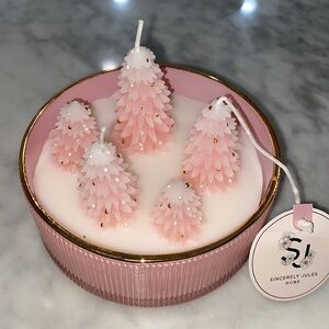 NWT VIRAL Sincerely Jules Sparkling Forest Christmas Holiday Pink Tree Candle